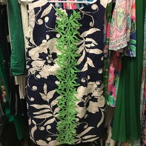 Lilly PULITZER
DELIA SHIFT BRIGHT NAVY "JOHNNY B"